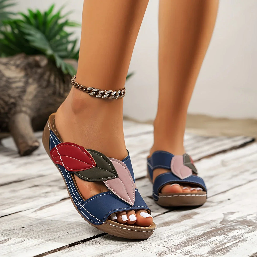 Elizabeth™ – Slip-on Sandals