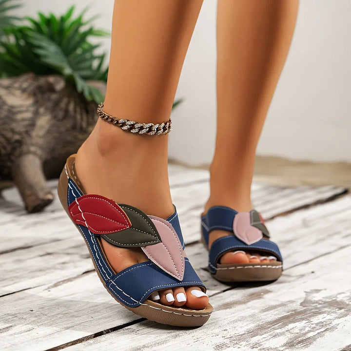 Elizabeth™ – Slip-on Sandals