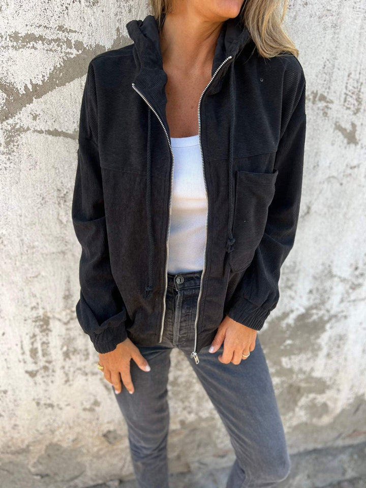 Isabella  Casual jacket with hood and zip