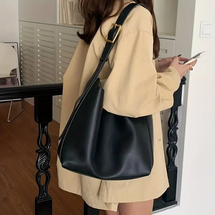 Chic and Stylish Shoulder Bag for Women | Nora
