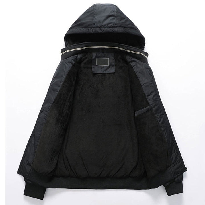Men's hooded jacket with multiple pockets
