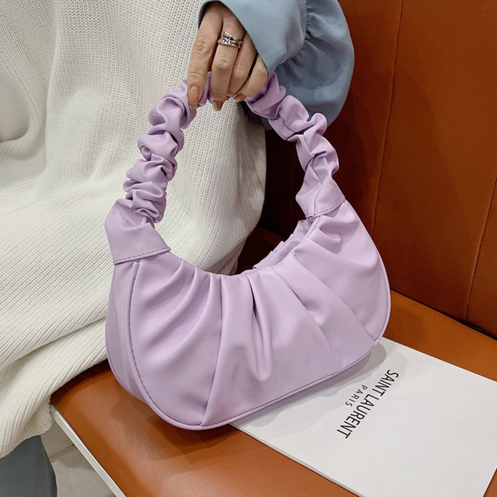 Women's Elegant Handbag - Timeless & Versatile