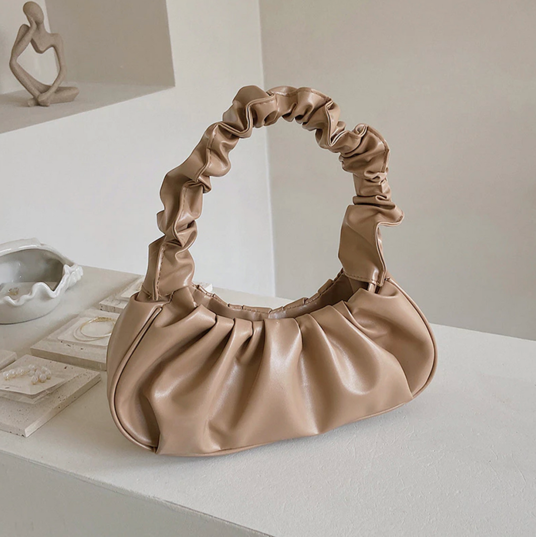 Women's Elegant Handbag - Timeless & Versatile