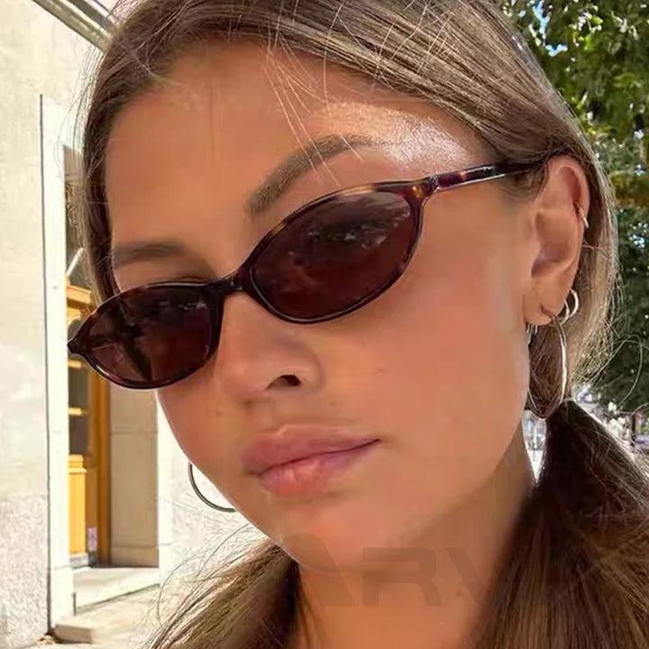 Stylish Oval Frame UV400 Sunglasses for Women