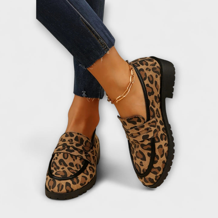 Beatrice – Casual Loafers with a Round Toe