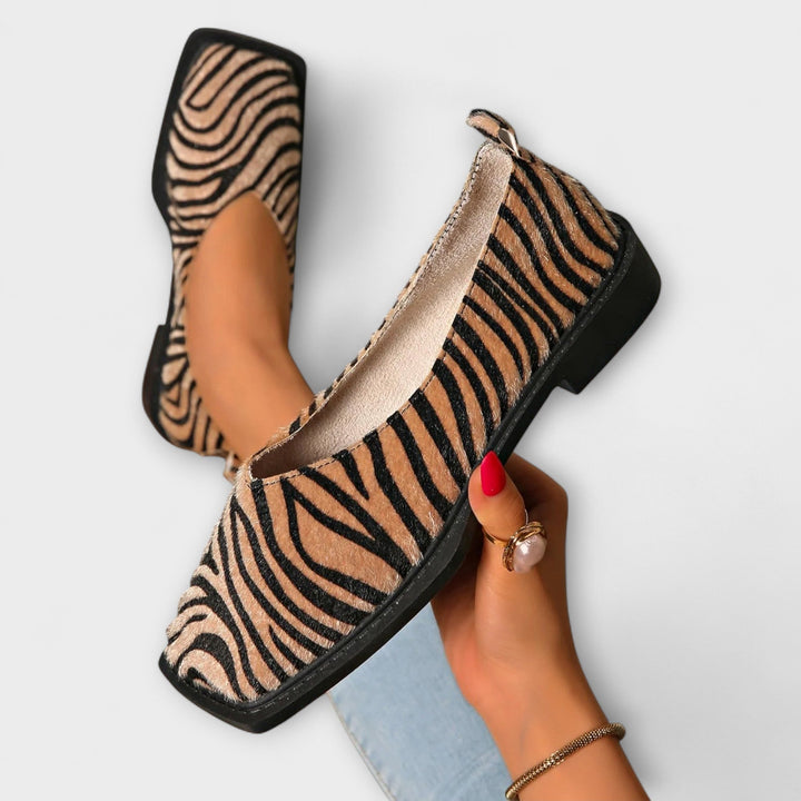 Lydia – Casual Shoes
