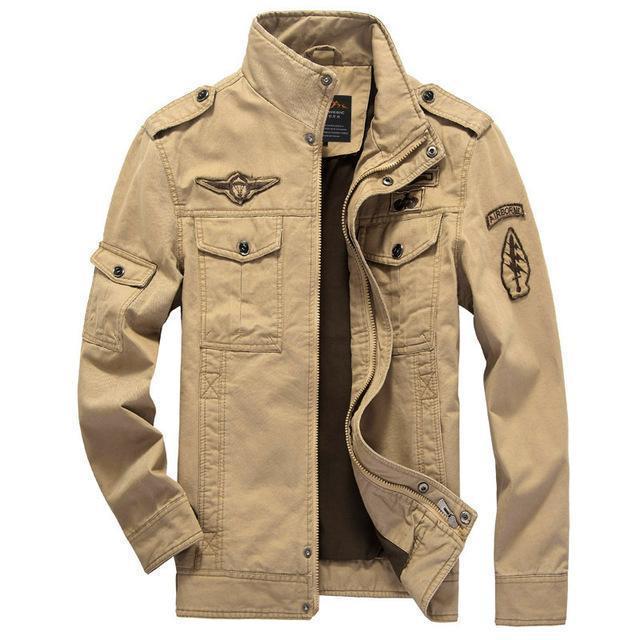 Men's coat with side pockets